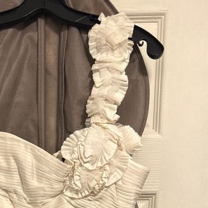 BCBG MAXAZRIA All White Affair Stunner